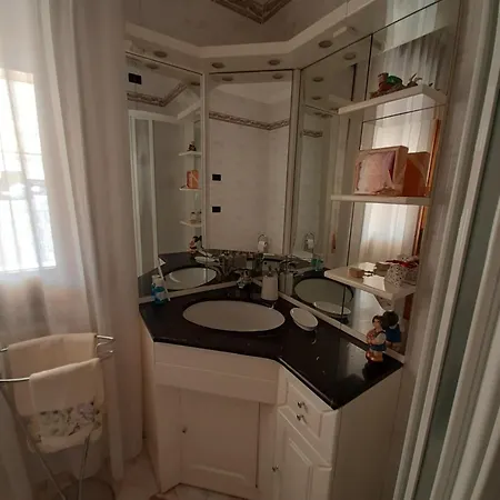 Da Lina Casa de hóspedes Vittorio Veneto